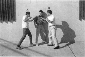 李小龙如何打风暴,李小龙佯攻战术