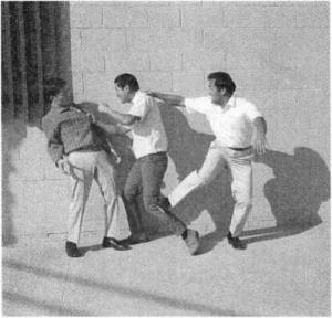 李小龙如何打风暴,李小龙佯攻战术