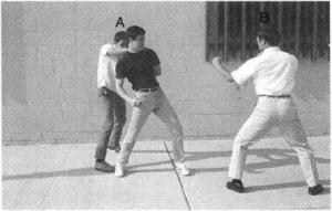 李小龙如何打风暴,李小龙佯攻战术