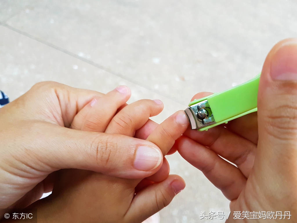 宝宝指甲护理小妙招,你还在为孩子发愁吗