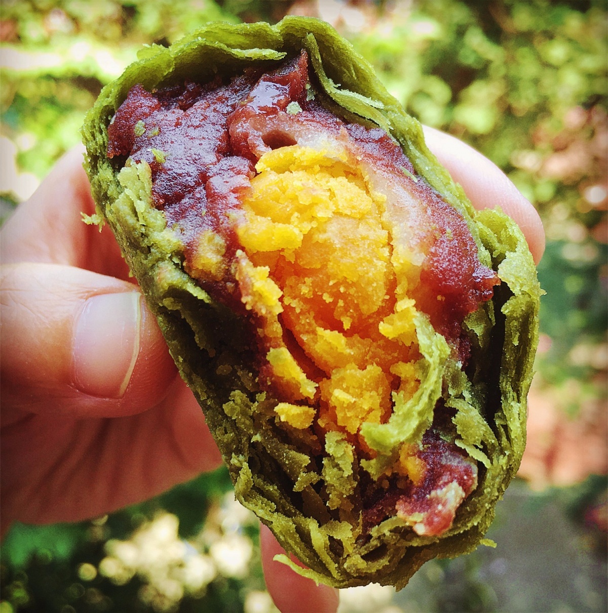 淘宝好吃的蛋黄酥推荐,测评淘宝蛋黄酥20块钱30个