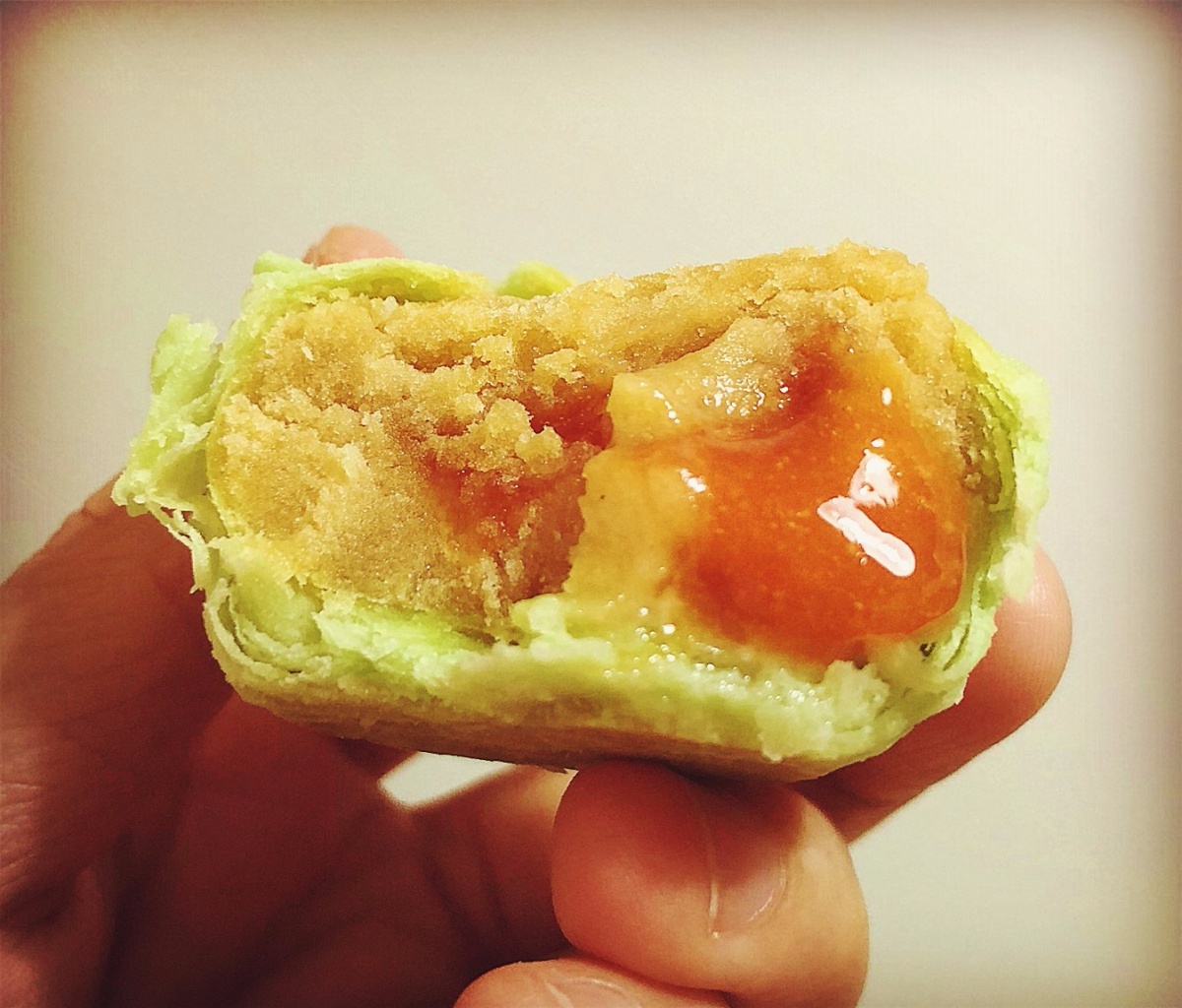 淘宝好吃的蛋黄酥推荐,测评淘宝蛋黄酥20块钱30个