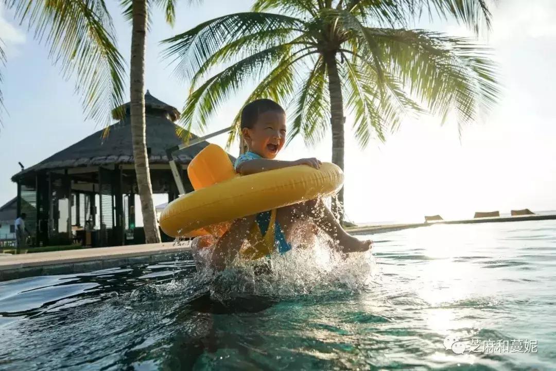 带两个孩子的妈妈去旅行,带两个孩子的妈妈去旅游