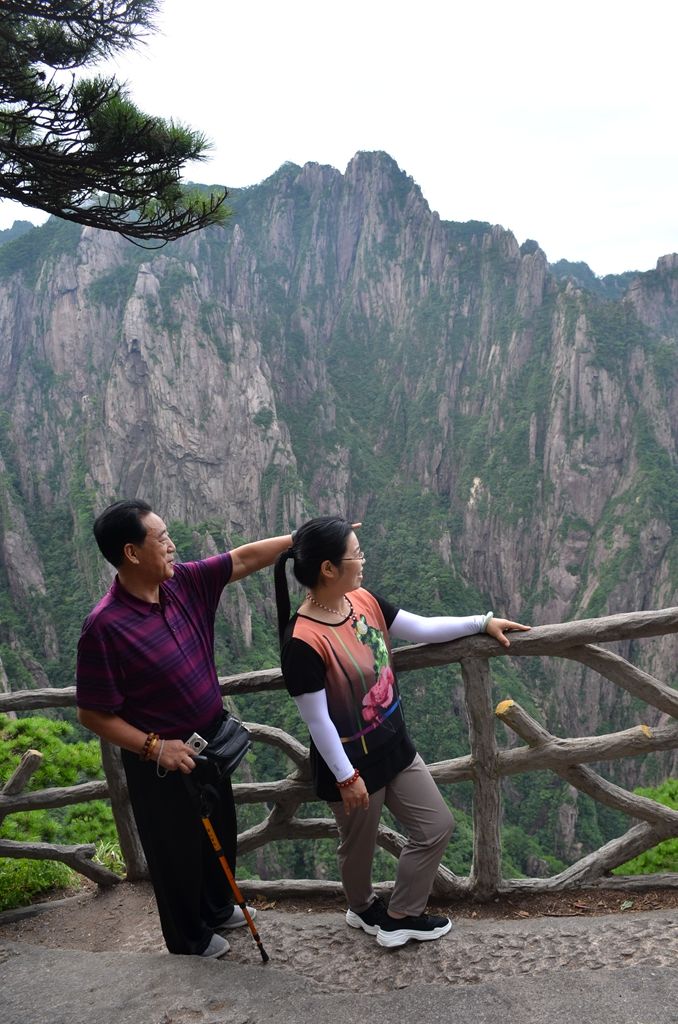 八月的黄山风景,独一无二的一品黄山