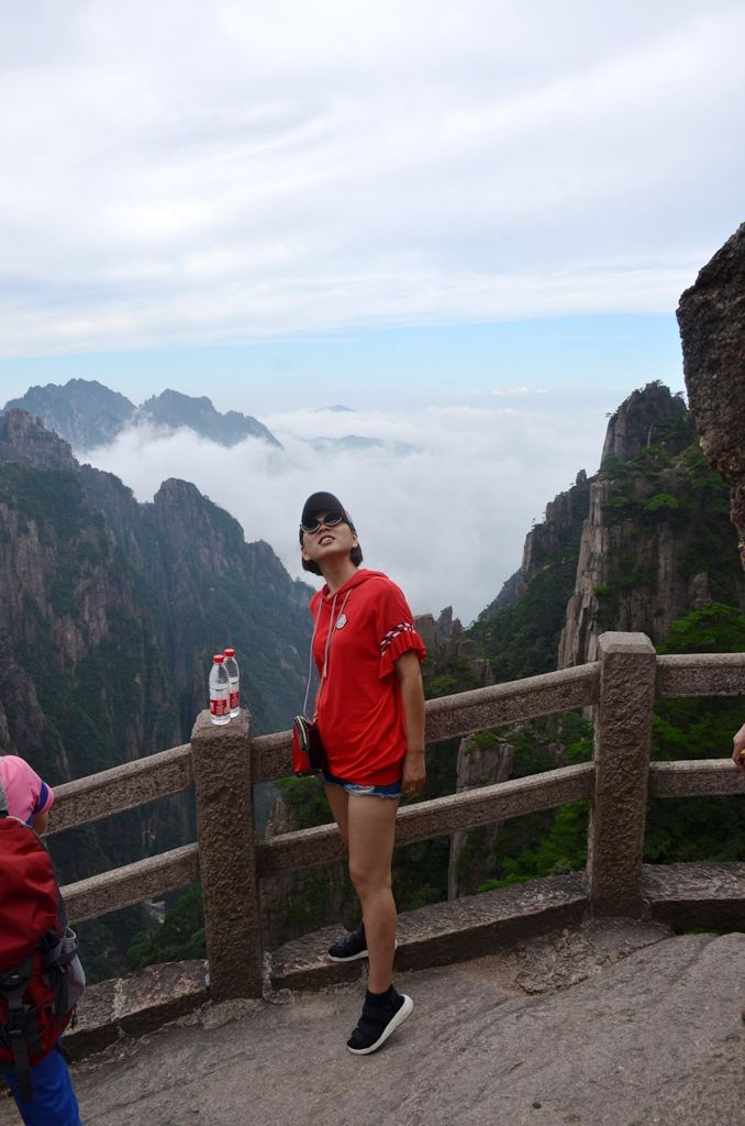八月的黄山风景,独一无二的一品黄山