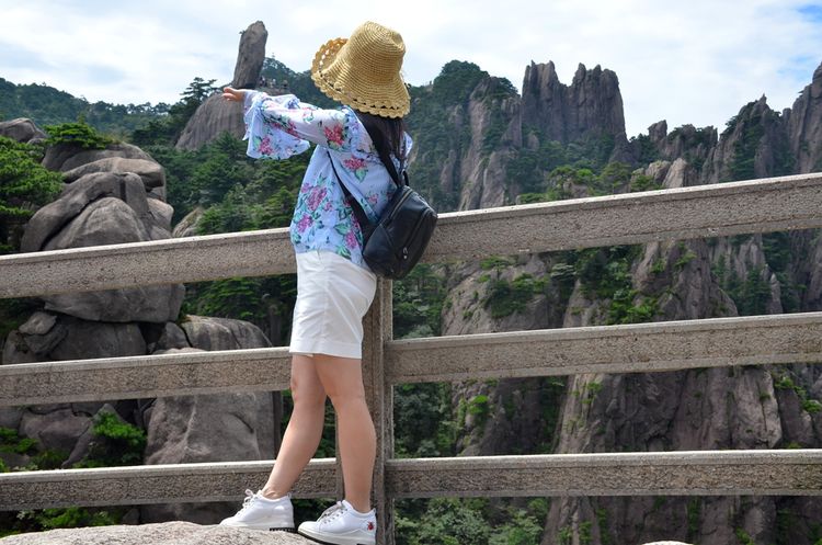 八月的黄山风景,独一无二的一品黄山