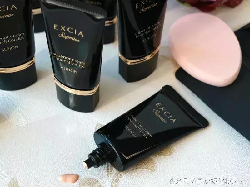 遮瑕好的粉底霜排行榜,水润遮瑕粉底霜好用吗