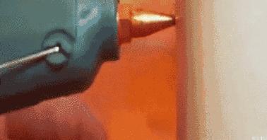 怎么做逗猫神器不用双面胶的,一根羽毛怎么做逗猫神器