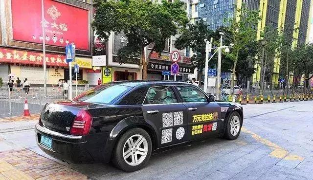 只花不到5块钱就“击溃”CoCo、一点点，这个小店做对了什么？