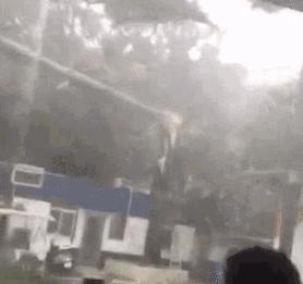 山竹登陆后什么时候减弱,山竹应对力度不减