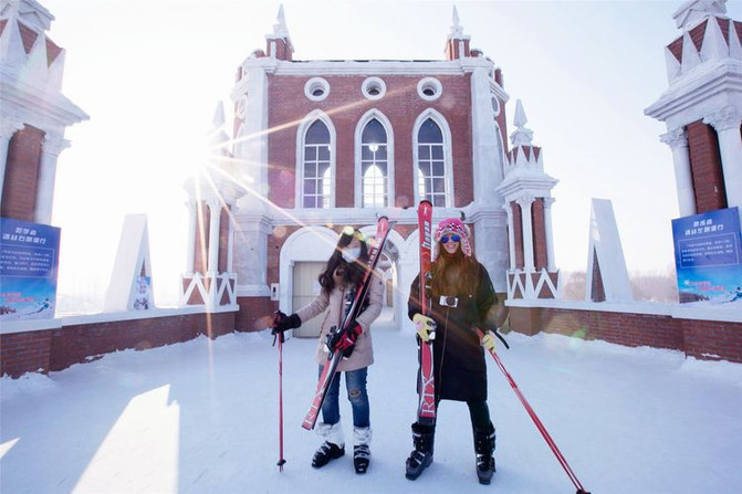 冰城伏尔加：“晴空下的雪域恋歌”让你知道旅行和旅游是两码事！