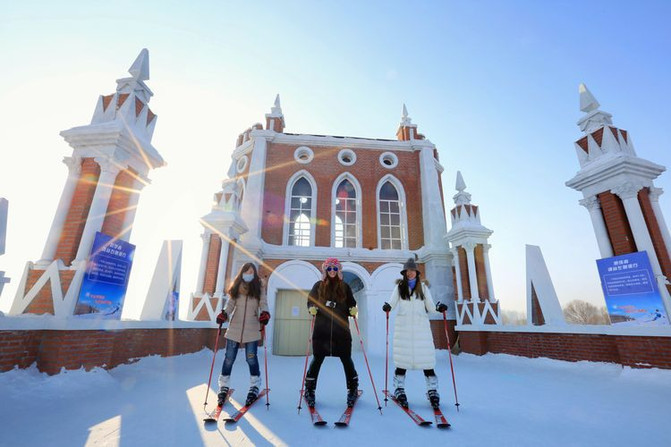 冰城伏尔加：“晴空下的雪域恋歌”让你知道旅行和旅游是两码事！