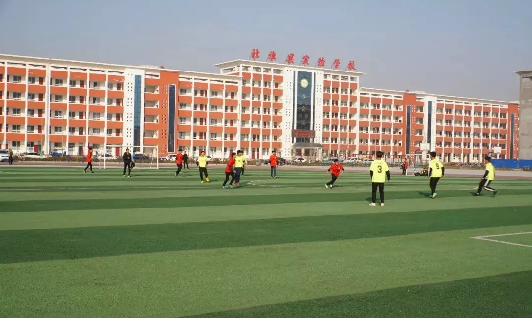 振兴社旗教育系列报道之二：朝气蓬勃稳步提升的县实验学校