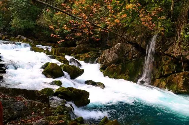 自驾游贵州荔波攻略最新,贵州自驾游万峰林黄果树瀑布荔波