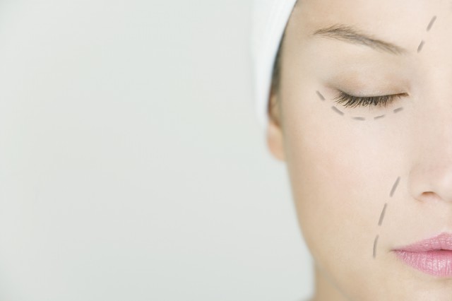 怎样改善法令纹，收藏这些淡化法令纹的有效方法