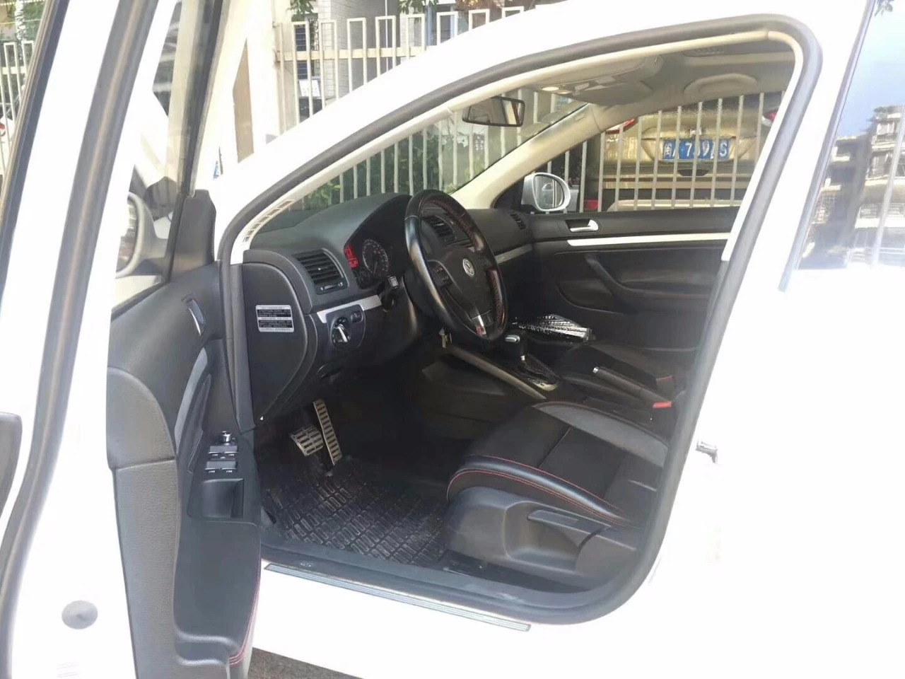 2010年上牌1.6速腾手动讲解,2010年上牌速腾1.6l还能开吗