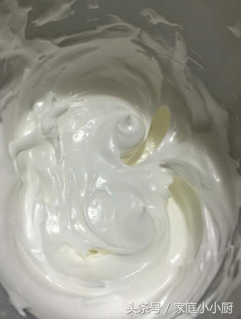 无需熬糖法式奶油马卡龙香酥甜糯,法式马卡龙和意式马卡龙哪个简单