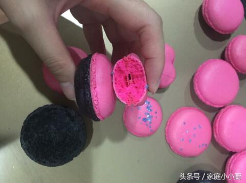 无需熬糖法式奶油马卡龙香酥甜糯,法式马卡龙和意式马卡龙哪个简单