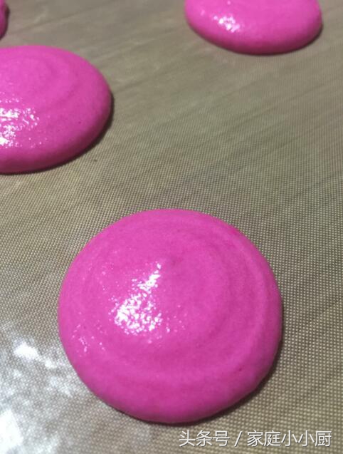 无需熬糖法式奶油马卡龙香酥甜糯,法式马卡龙和意式马卡龙哪个简单