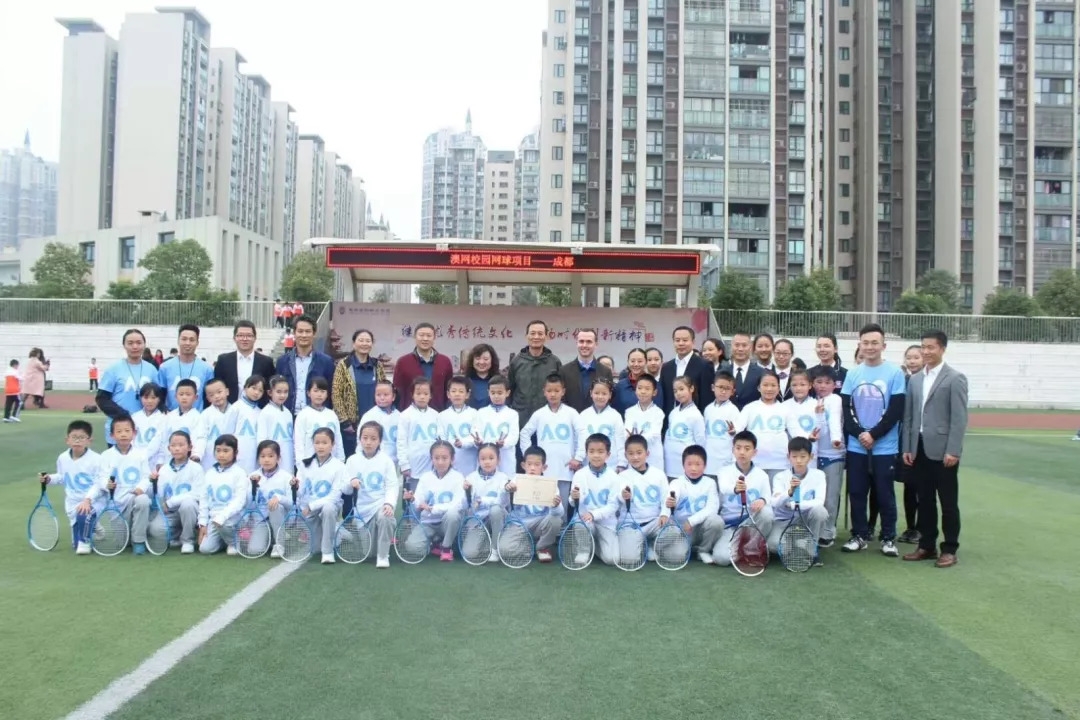 被教育部赞赏的学校,被教育部点名批评的院校