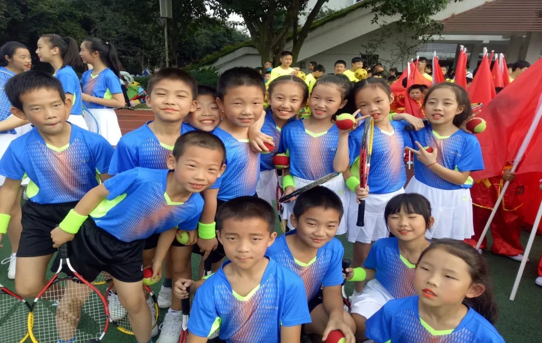 被教育部赞赏的学校,被教育部点名批评的院校