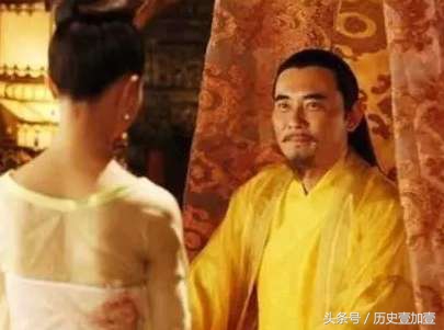 宫女被皇帝宠爱的后果,古代宫女如果被皇帝看上的后果