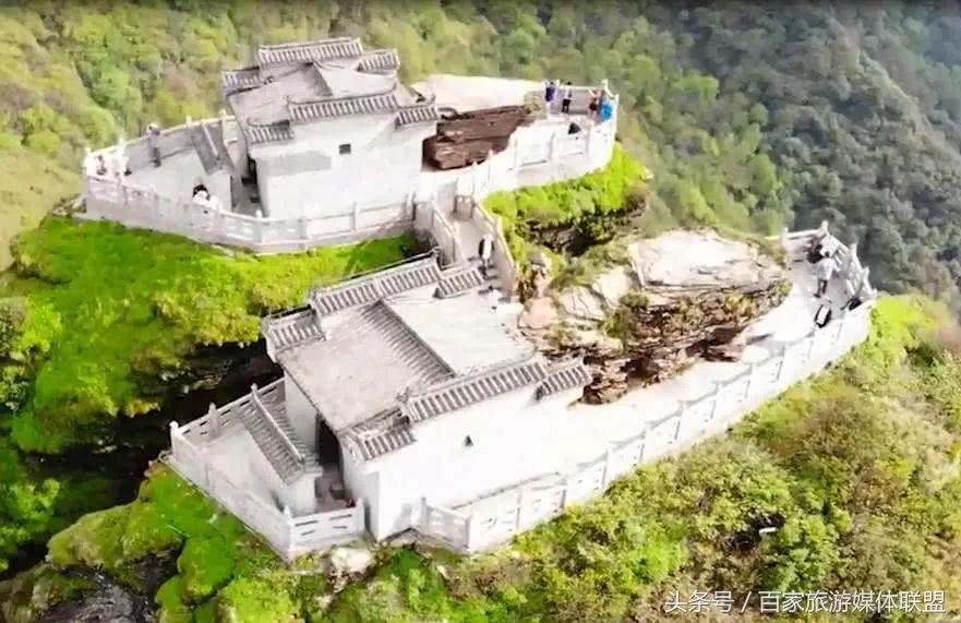 中国十大惊险悬崖寺庙,最险峻的悬空寺