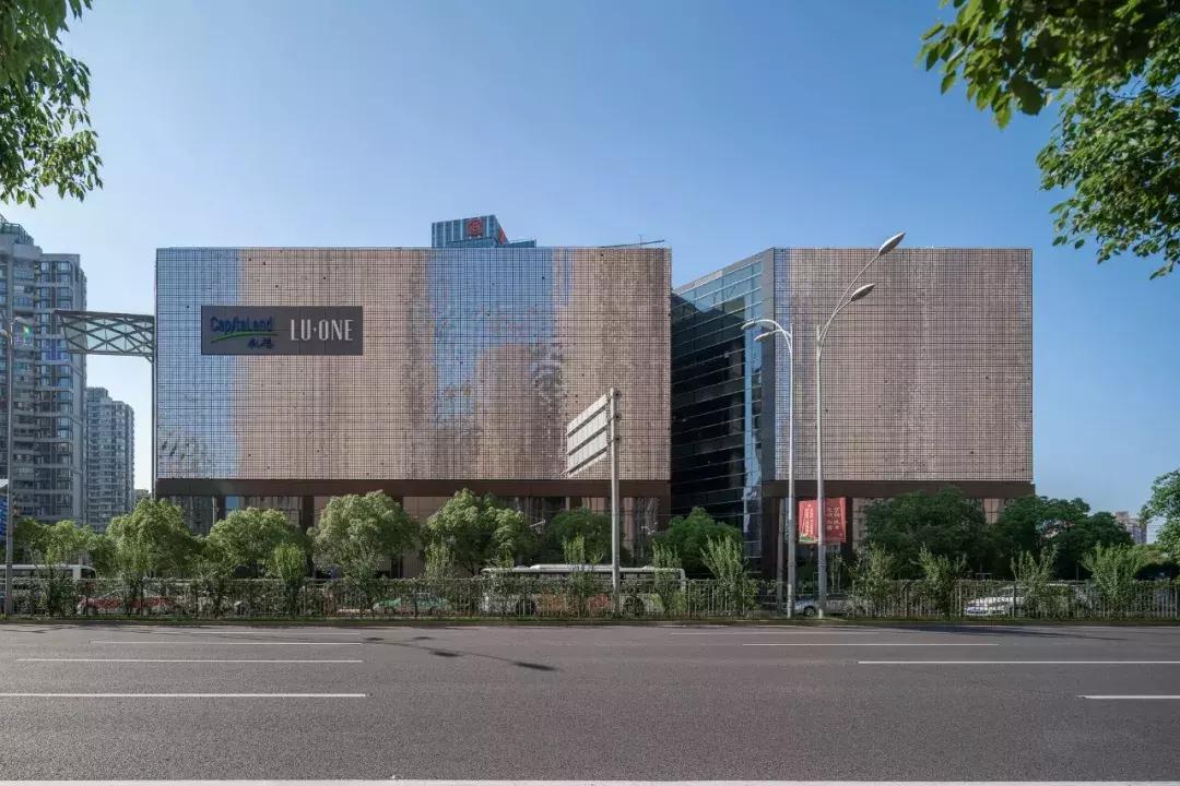 新晋高颜值商场LuOne来了！风铃幕墙穹顶天窗……一站式满足