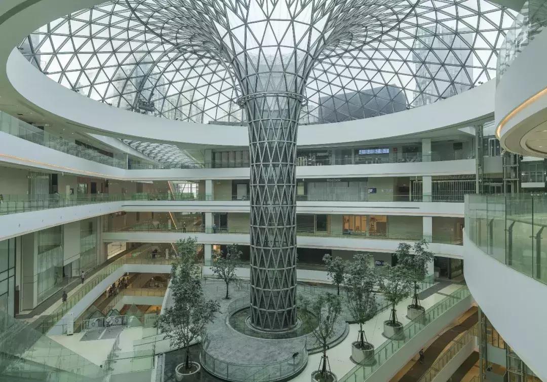新晋高颜值商场LuOne来了！风铃幕墙穹顶天窗……一站式满足