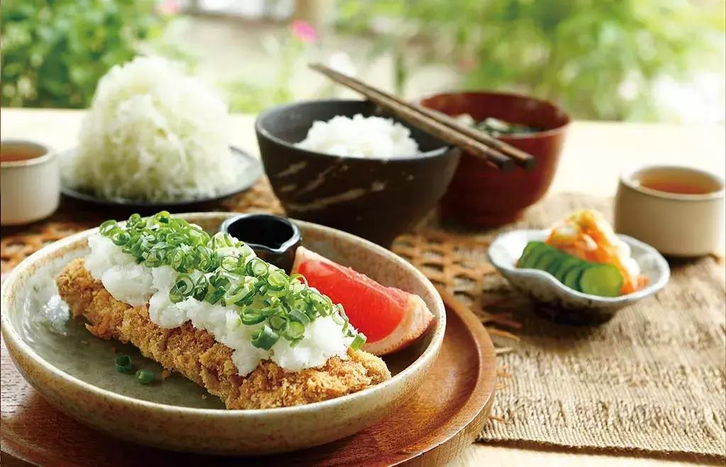 新晋高颜值商场LuOne来了！风铃幕墙穹顶天窗……一站式满足