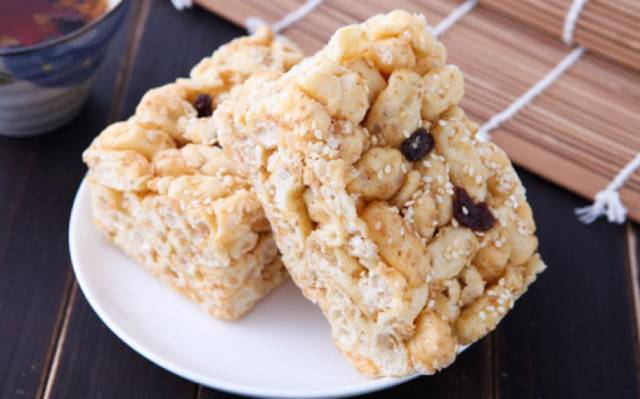 良味｜作零嘴儿，就应洋气如人萨其马