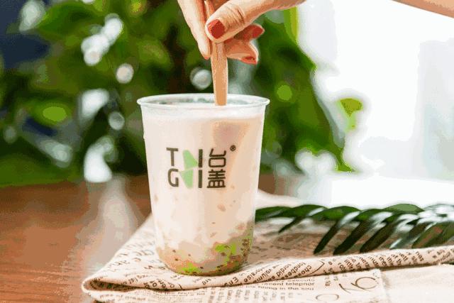 Foodie君9月魔都大牌水果茶评测新鲜出炉!整整8家!不信你喝不够