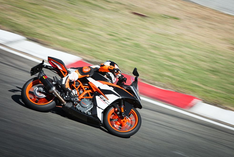 24款ktmrc390什么时候上市,2022款ktmrc390二手多少钱