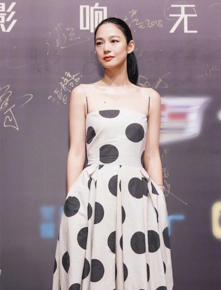 奚梦瑶是h型身材吗,奚梦瑶是二八分身材吗