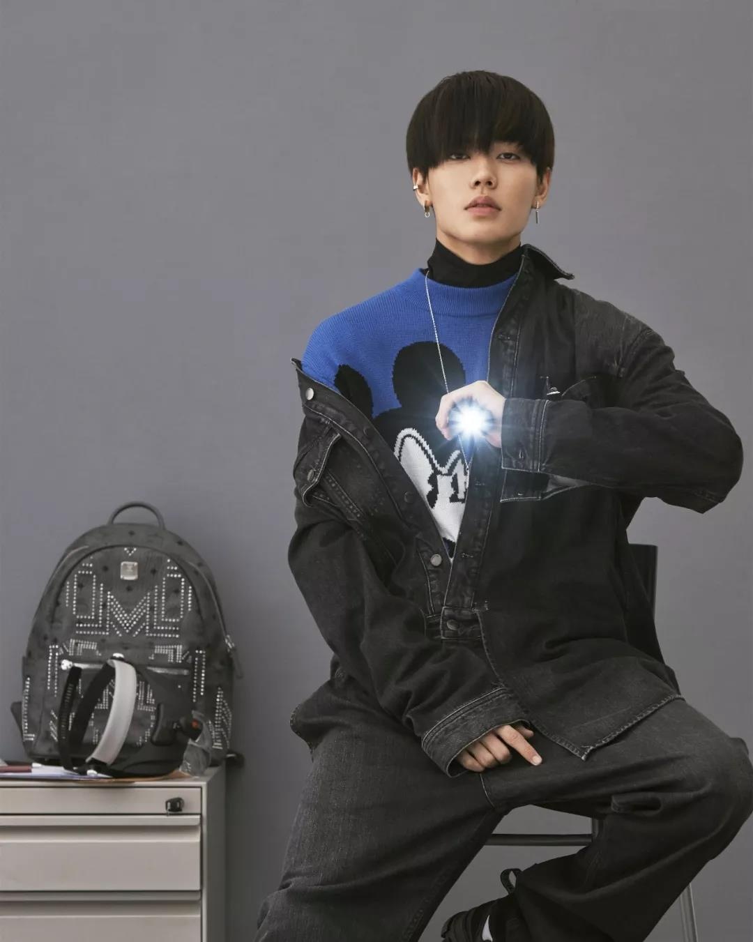 peacebird小黄人合作系列卫衣,peacebird和平精英联名