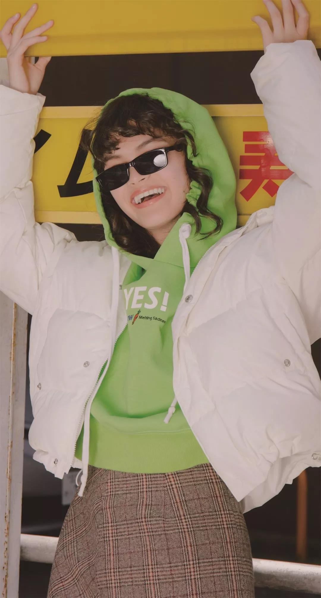 peacebird小黄人合作系列卫衣,peacebird和平精英联名