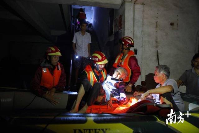 水灾发生后什么最挣钱,水灾后卖什么赚钱