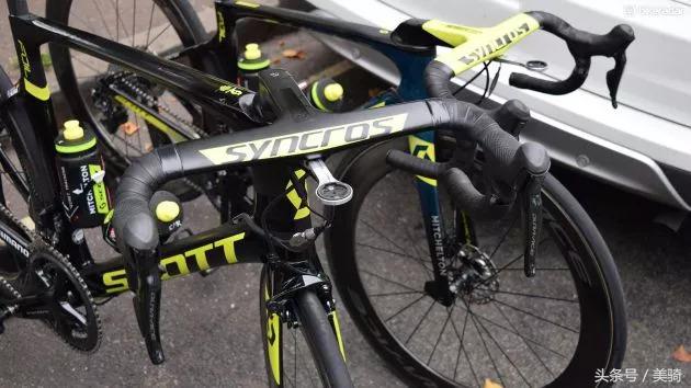 器材盛宴环英国上的车手战车