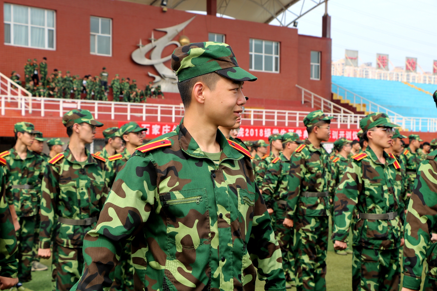 石家庄信工职业学院军训,石家庄信工藁城校区军训