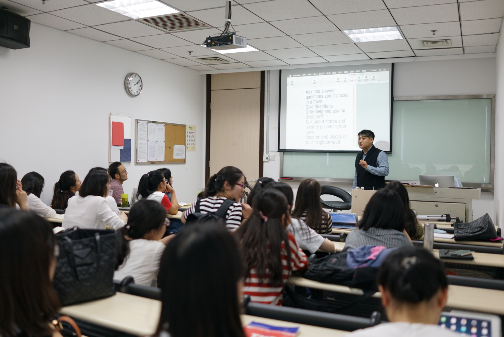 新东方口语最厉害的老师,新东方王冕老师