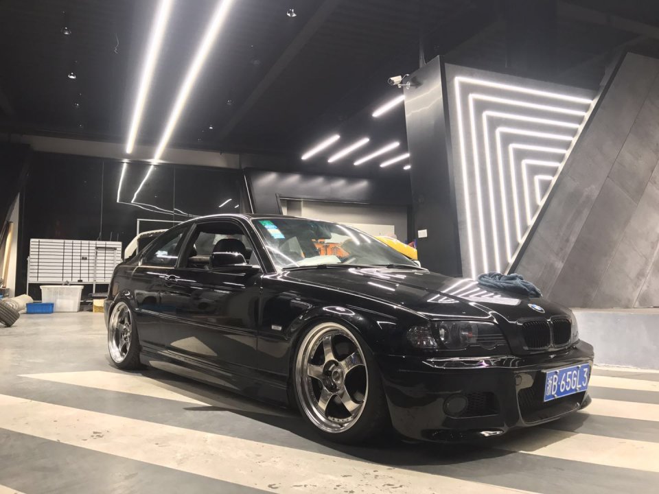 宝马e46行驶姿态,宝马e46手动改装