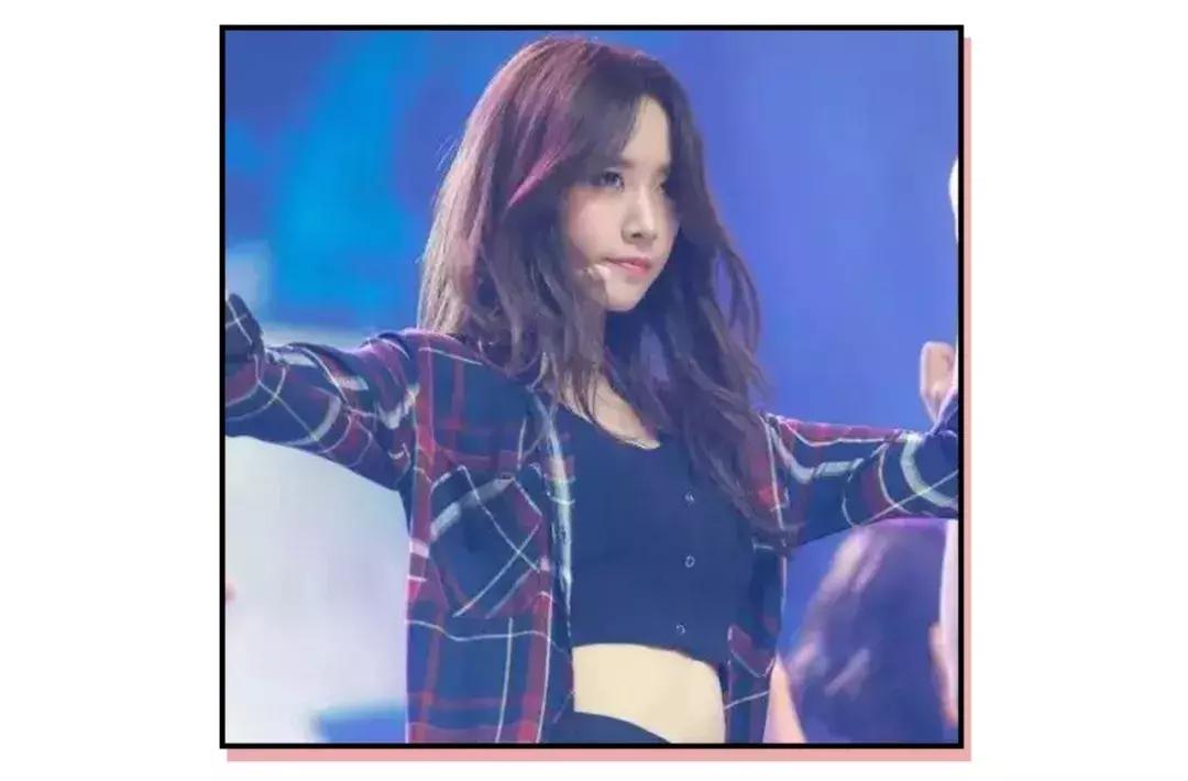 小八字刘海加副刘海适合什么脸型,适合任何脸型空气刘海八字刘海