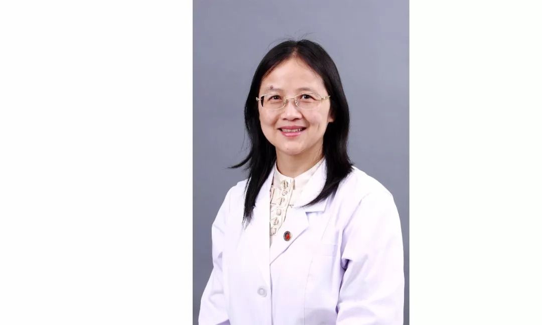 医生抢救昏迷不醒一路走好,重度昏迷康复治疗