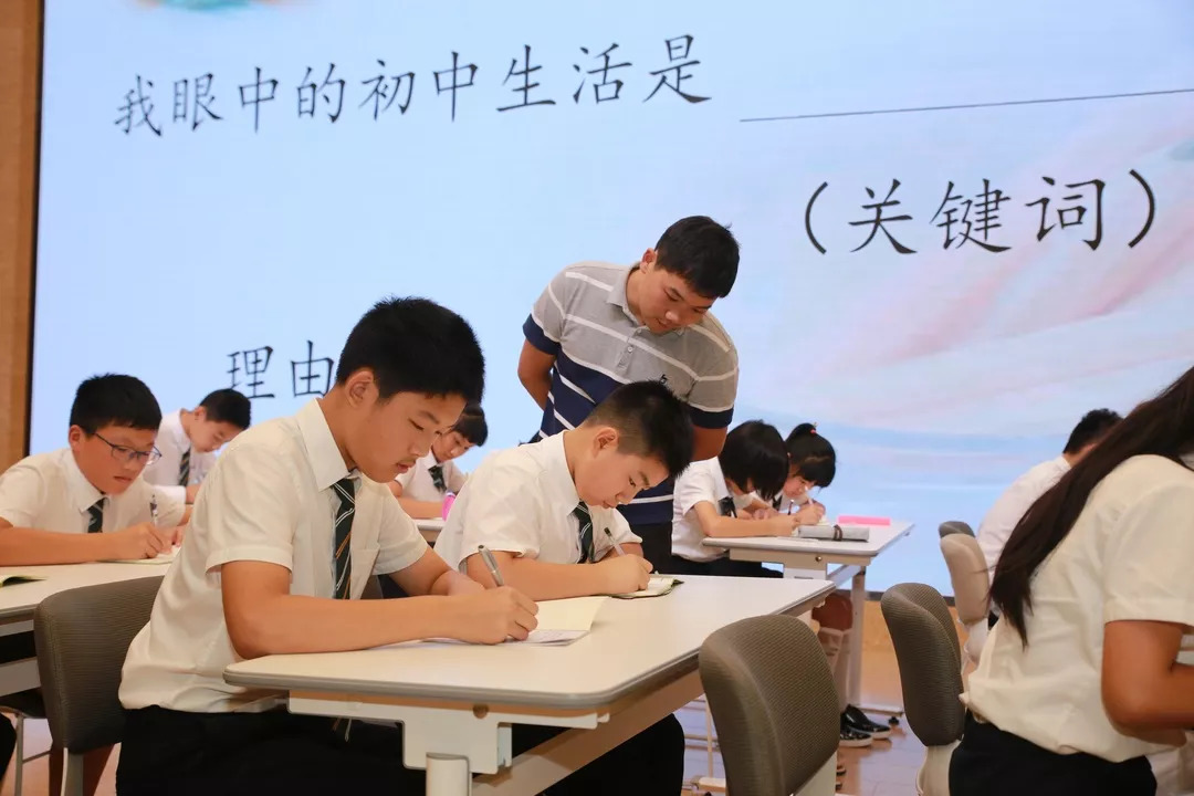 父母情绪是孩子躲不过的灾难,读不懂孩子情绪的父母