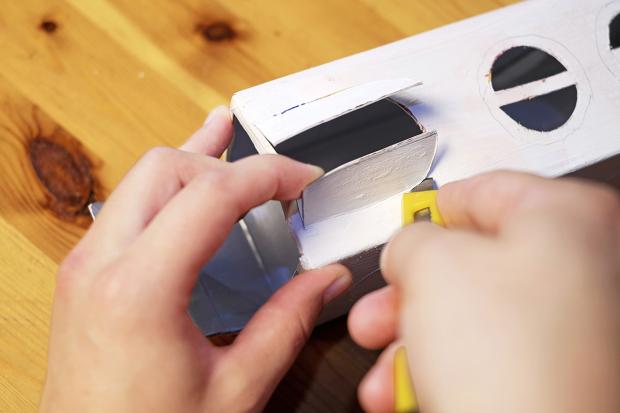 手工灯笼中秋节月饼盒制作小学,中秋节奶粉盒手工制作灯笼教程