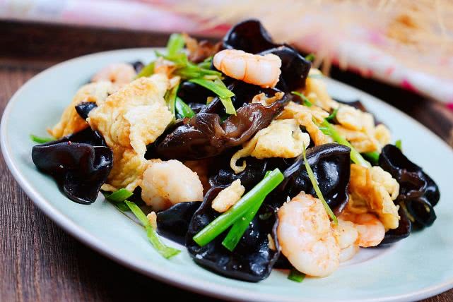 最下饭的地三鲜做法,超级下饭的三鲜