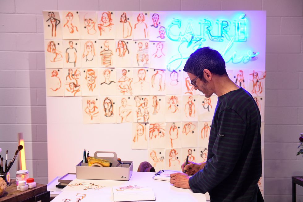 Hermès丝巾为何让全世界女人都着迷?爱马仕丝巾俱乐部给你解答