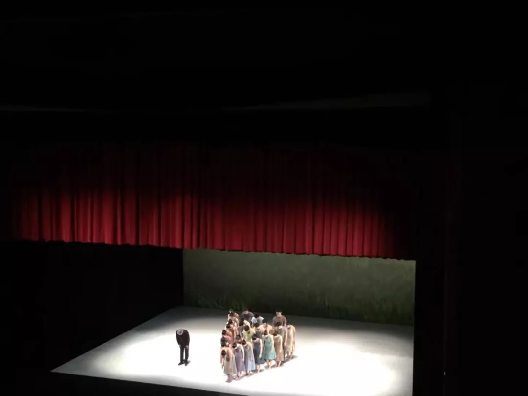 他造就轰动世界的华人舞蹈奇迹，舞出中华魂，却在大陆不为人知