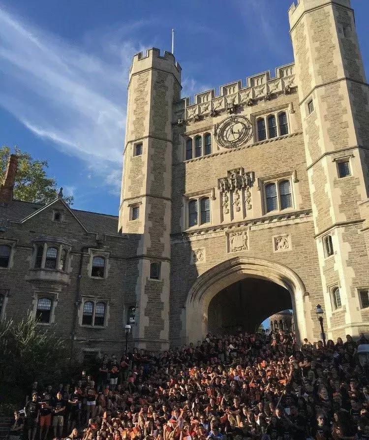 世界再大大不过一颗心,世界再大只要有自己的梦想