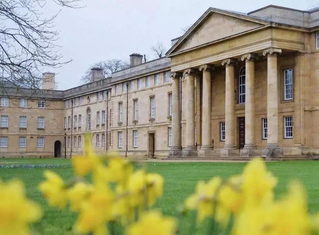 世界再大大不过一颗心,世界再大只要有自己的梦想